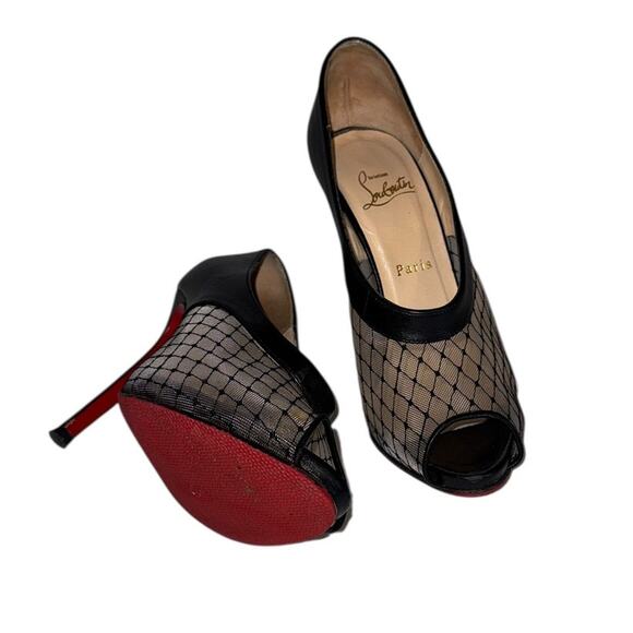 Christian Louboutin Resillana Black Leather & Mesh Peep Toe Heels Size 38.5 - Picture 1 of 13
